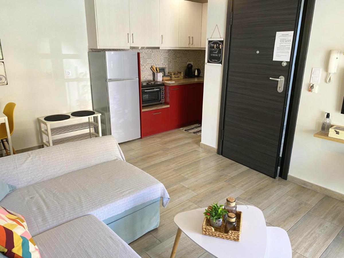 Myrsini'S Apartment Néa Péramos Kültér fotó