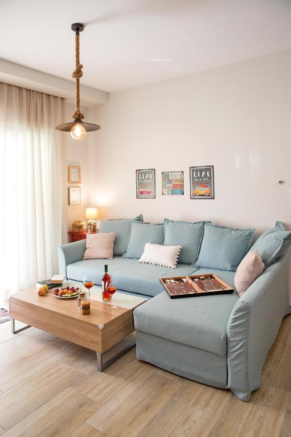 Myrsini'S Apartment Néa Péramos Kültér fotó